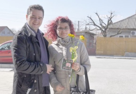 Flori pentru doamnele şi domnişoarele din Valu